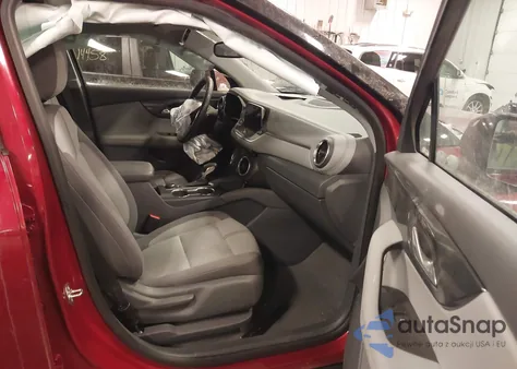 2021 Chevrolet Blazer Awd 2Lt from USA, damaged, VIN 3GNKBHR49MS545711